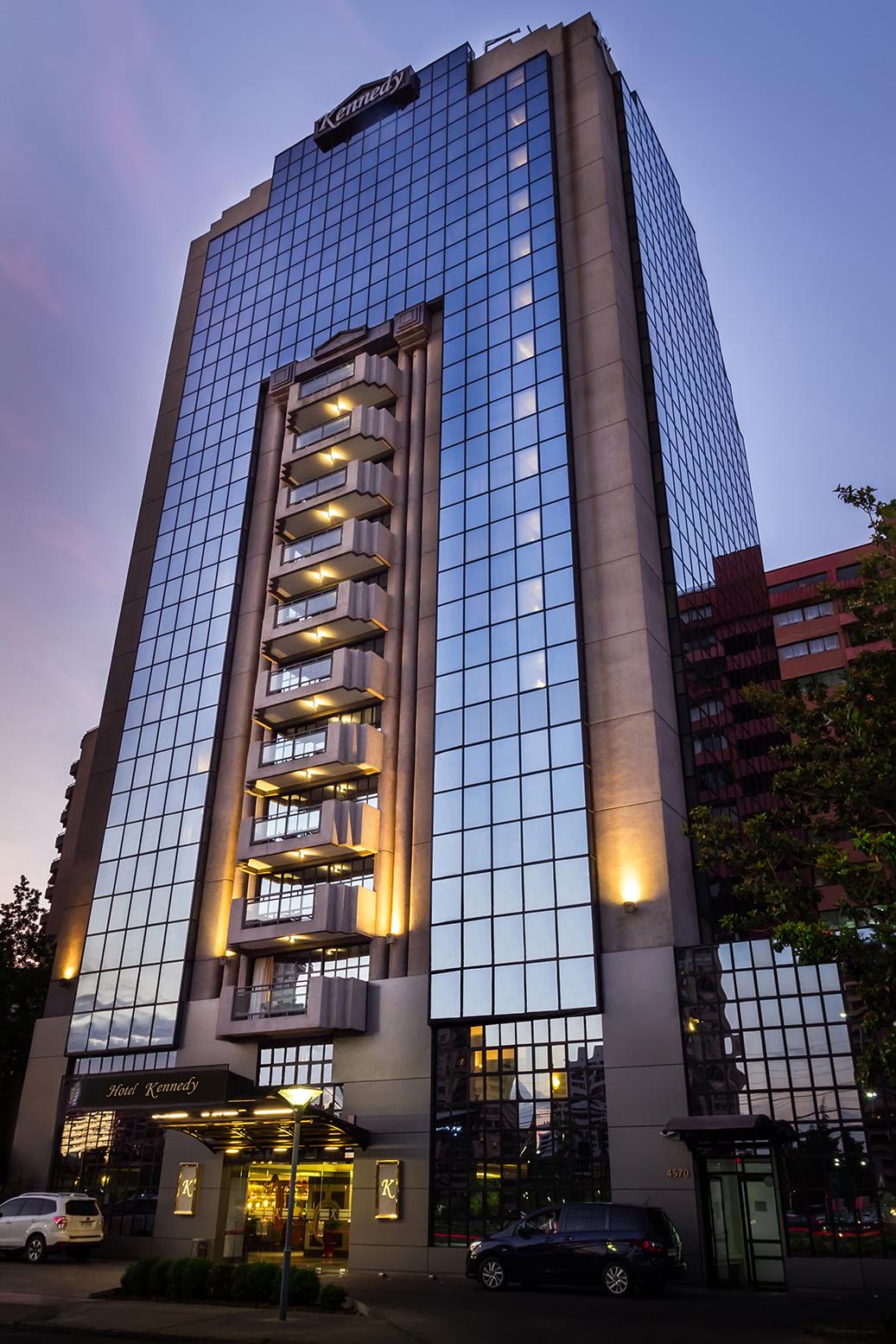 Vista Exterior Wyndham Garden Santiago Kennedy