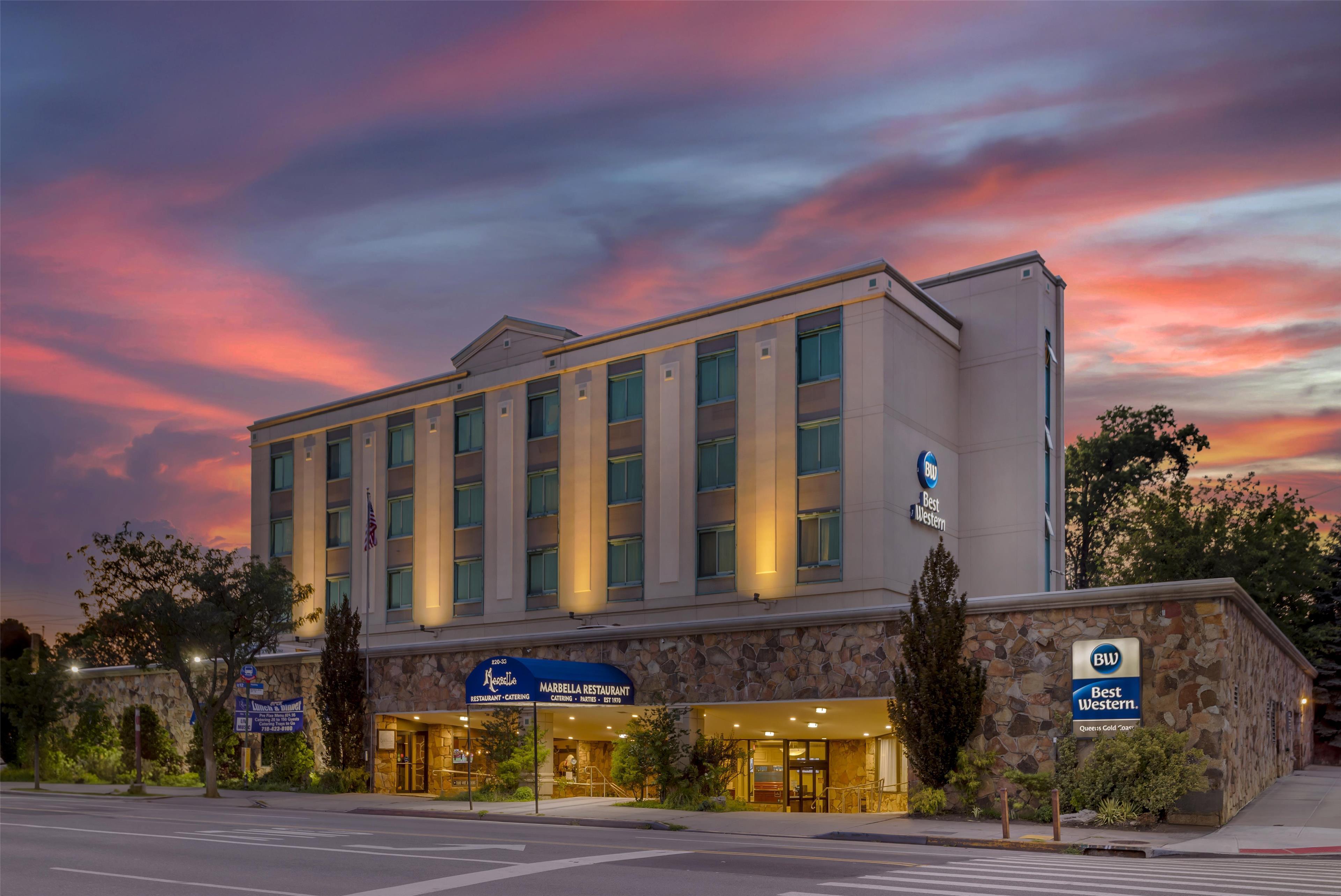 Vista Exterior Best Western Queens Gold Coast