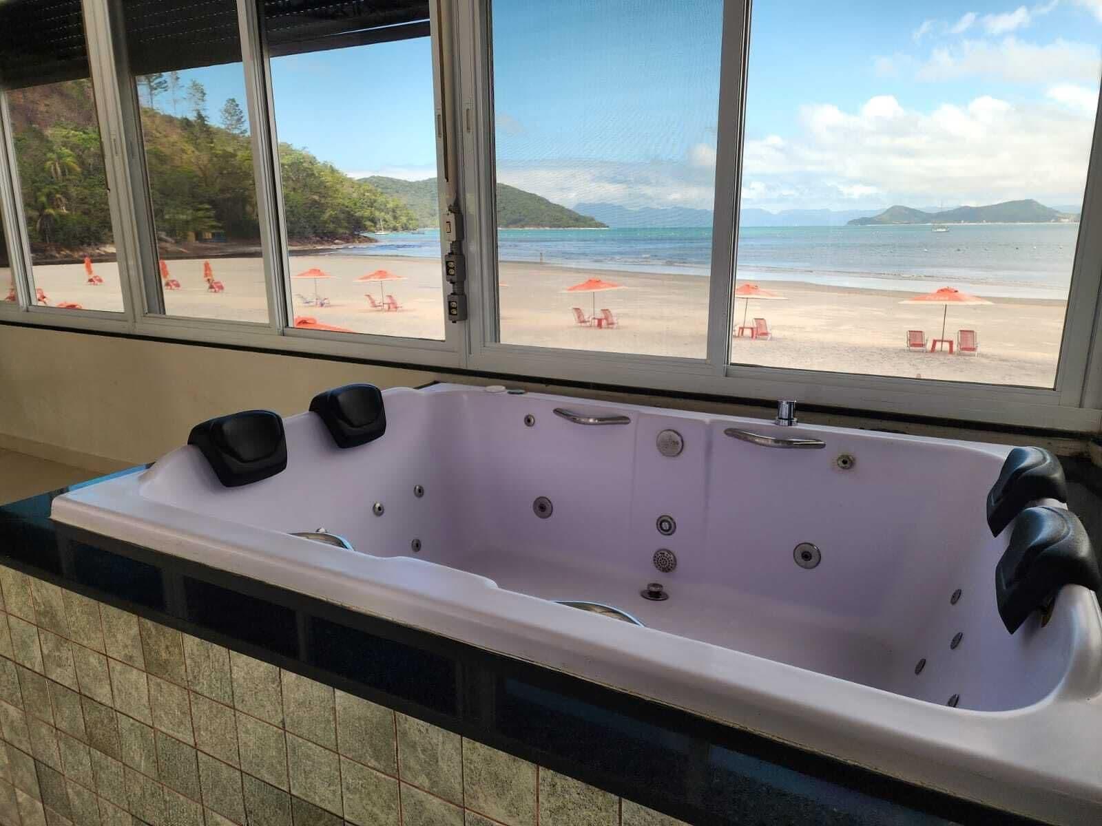 Vista Piscina Francis Hotel Mar