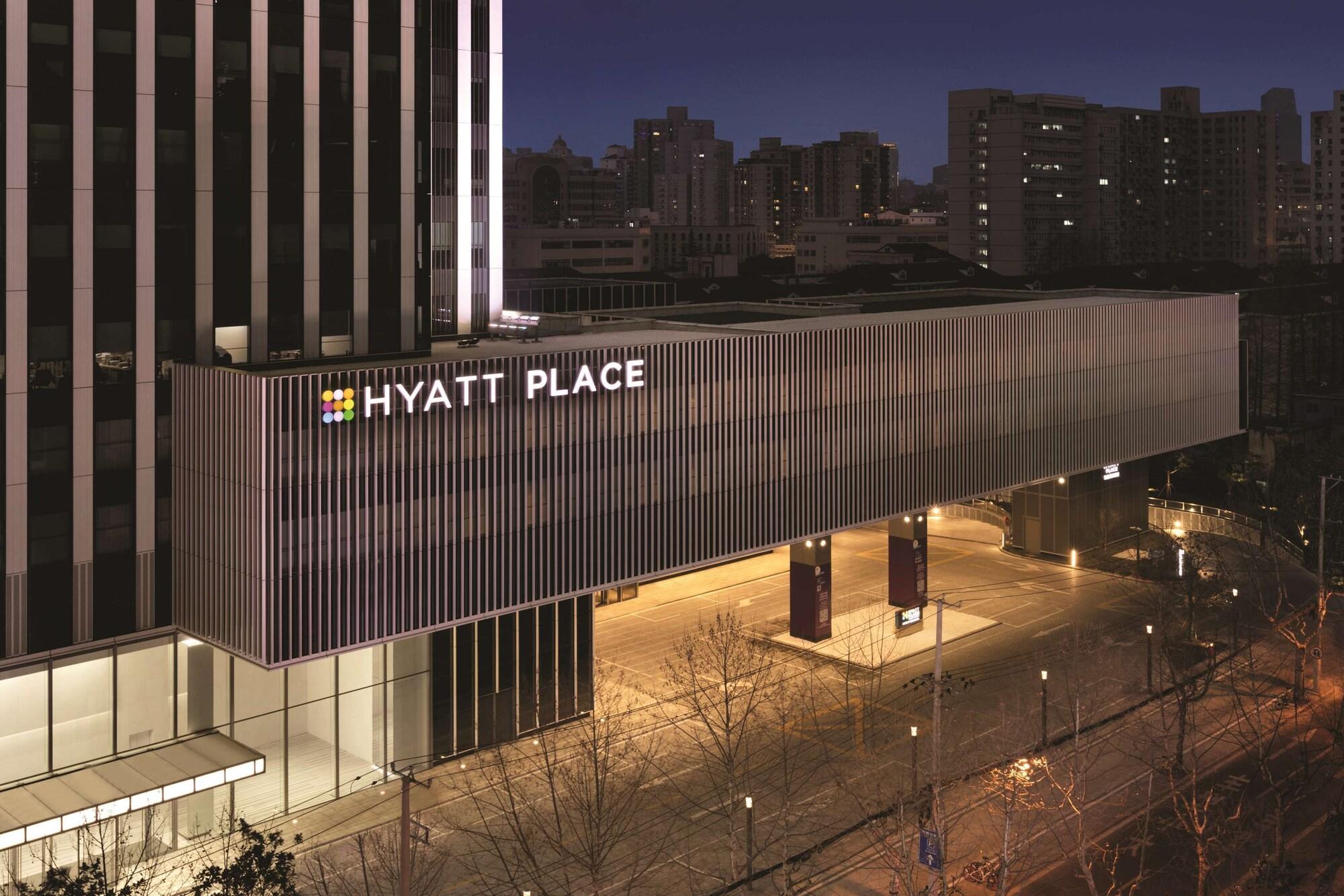 Vista Exterior Hyatt Place Shanghai Tianshan Plaza