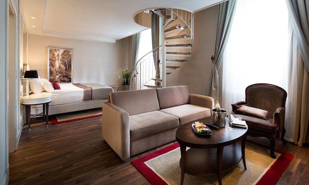 Hotel TITANIC Gendarmenmarkt Berlin