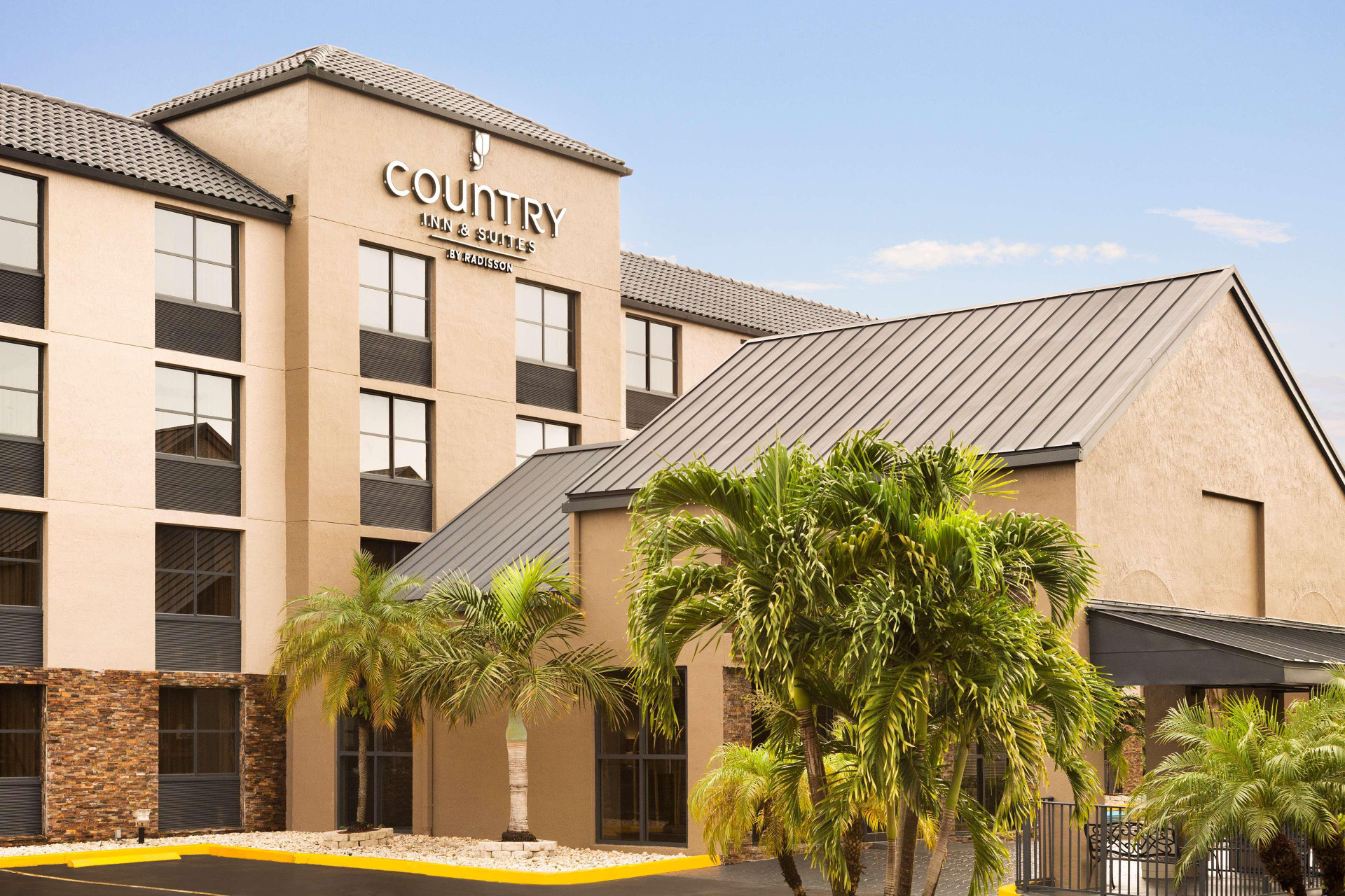 Vista Exterior The Palms Inn & Suites