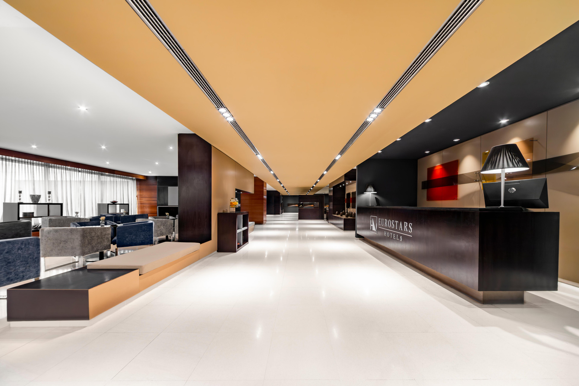 Vista Lobby Eurostars Lisboa Parque