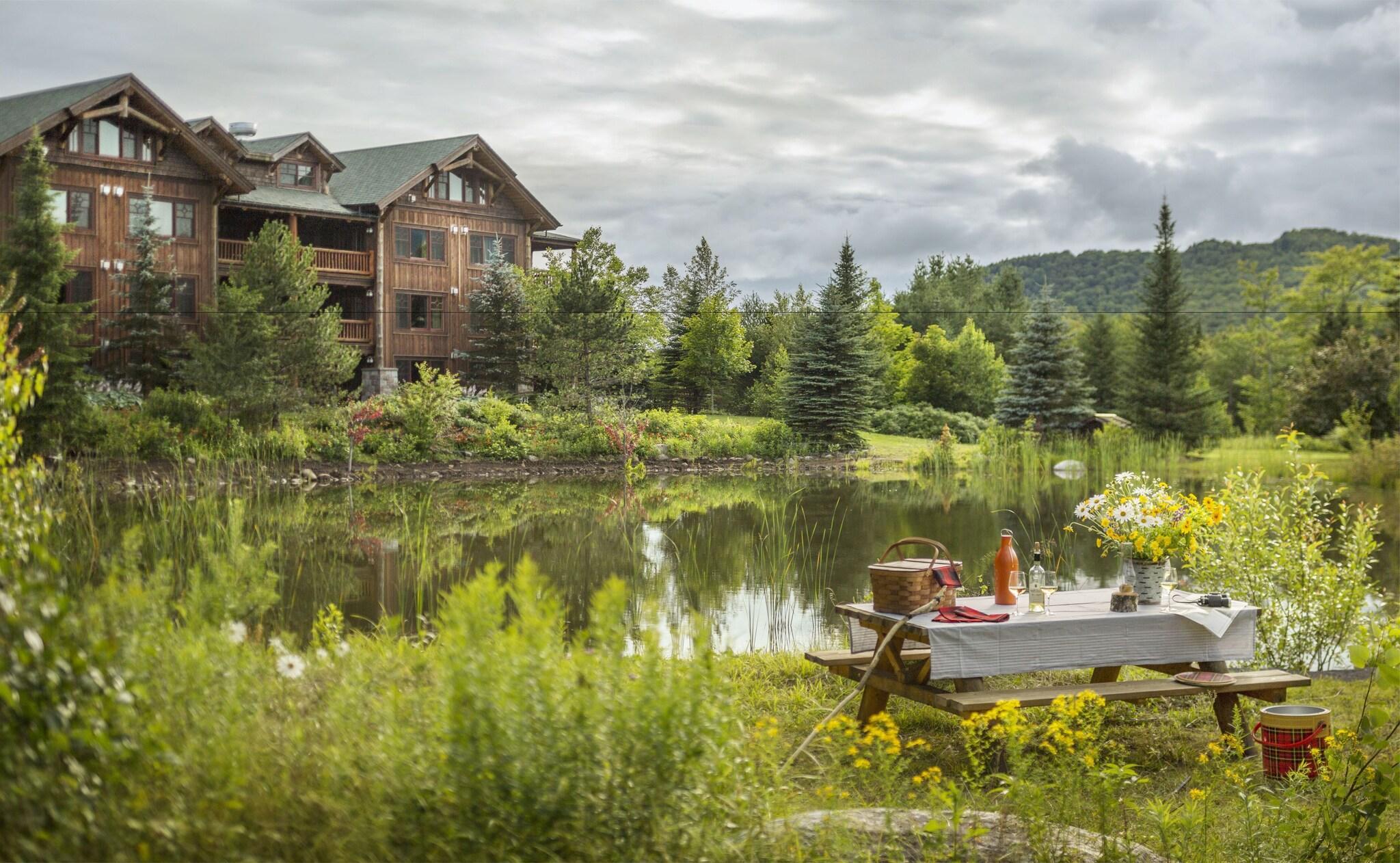Vista Exterior The Whiteface Lodge