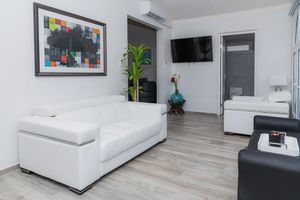 Alquiler Vacacional - Tranquil 3BR Aruba Villa Escape w/ Pool, Gazebo & Car Near Waterpark