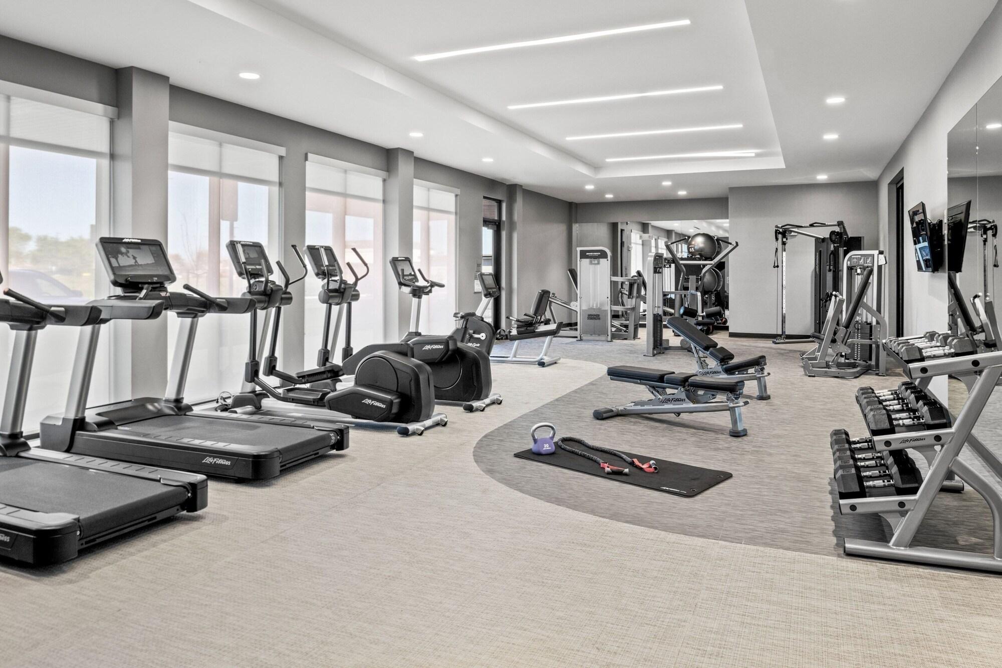 Gimnasio Courtyard by Marriott Modesto North