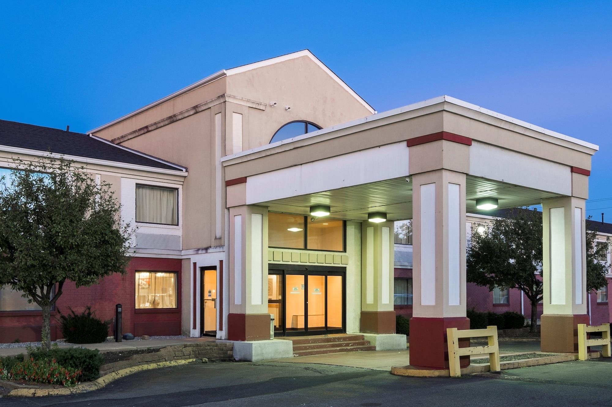 Vista Exterior Red Roof Inn Columbus - Ohio State Fairgrounds