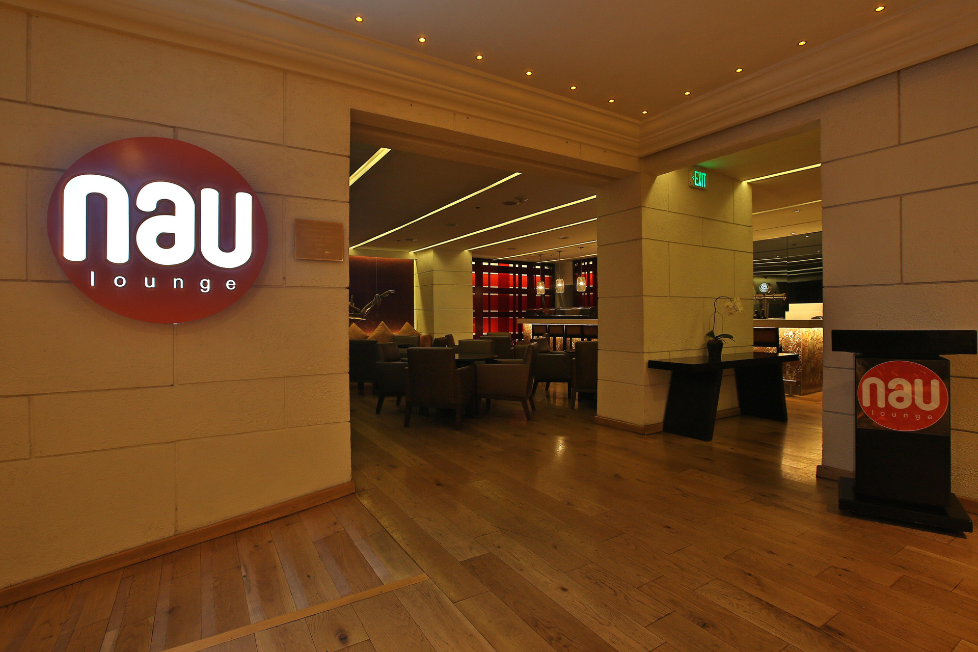 Bar/Salón Real InterContinental San Salvador at Metrocentro Mall by IHG