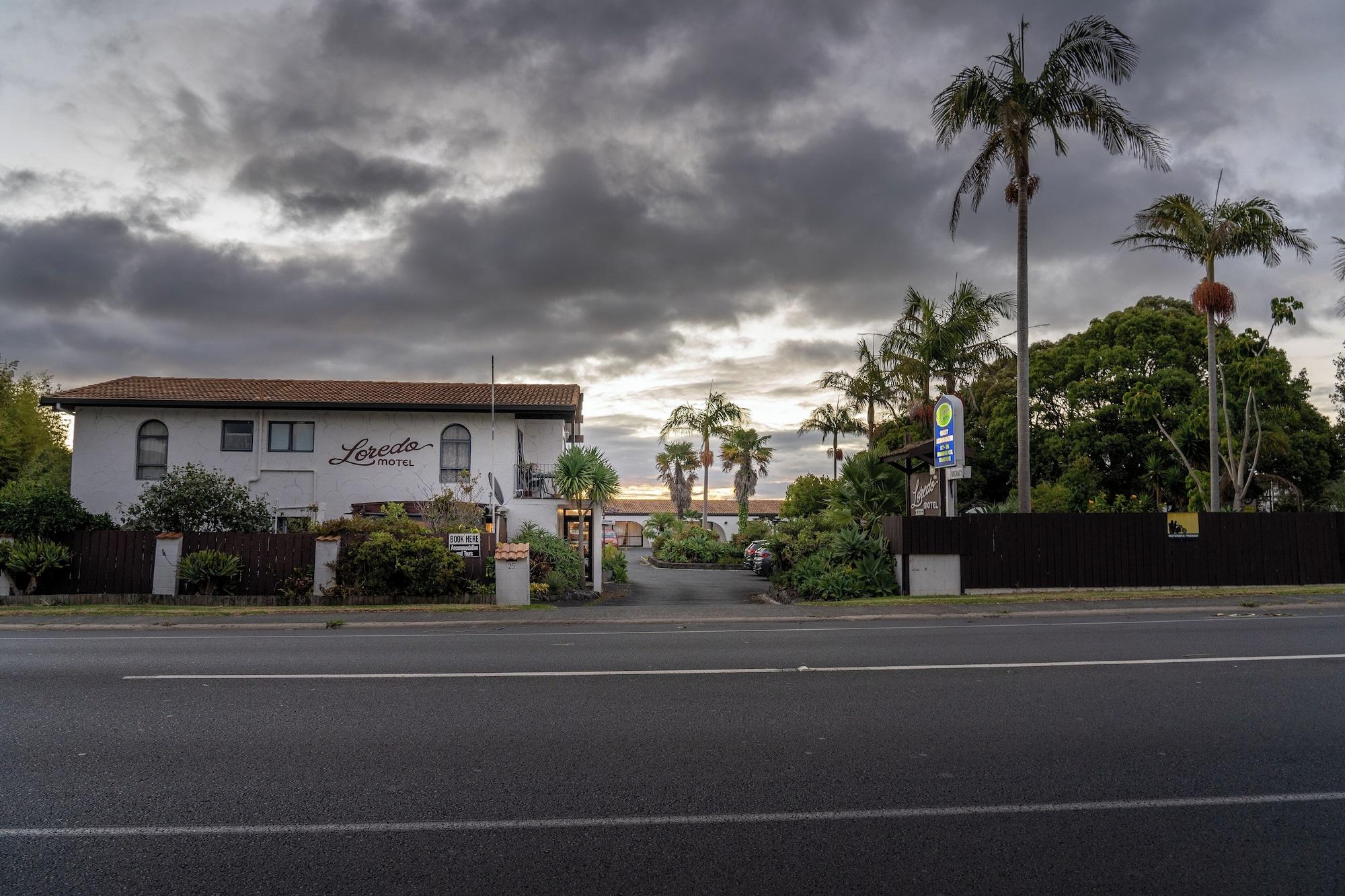 Vista Exterior Loredo Motel