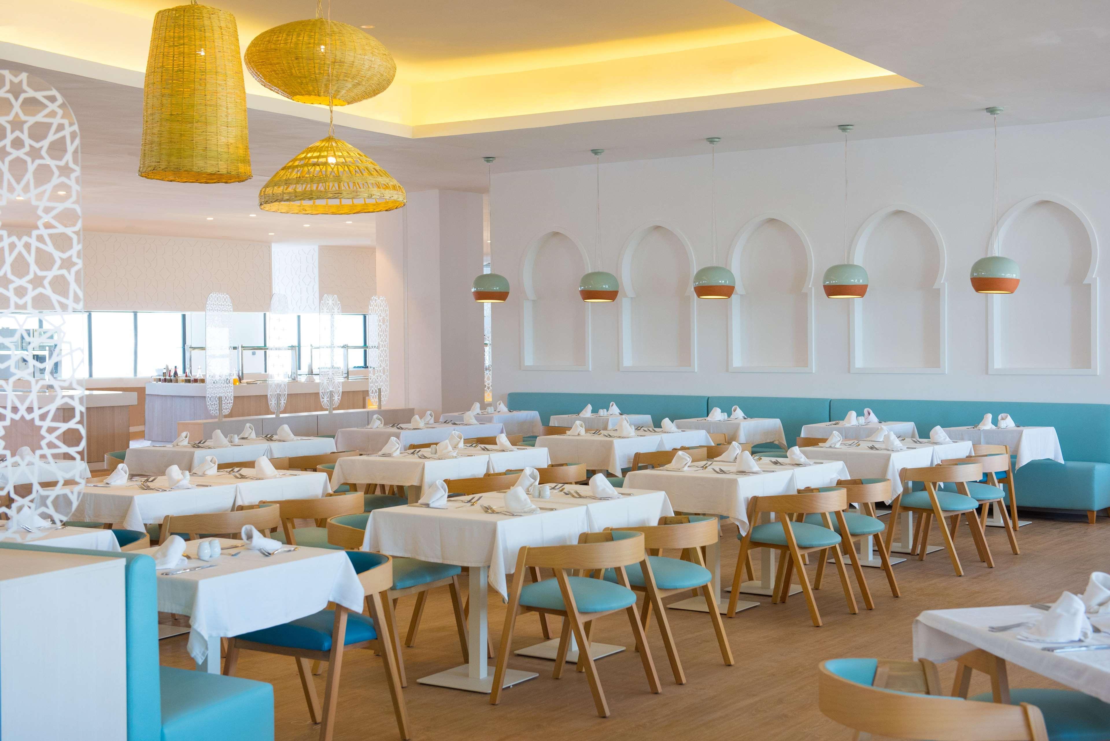 Restaurant Iberostar Waves Founty Beach -All Inclusive