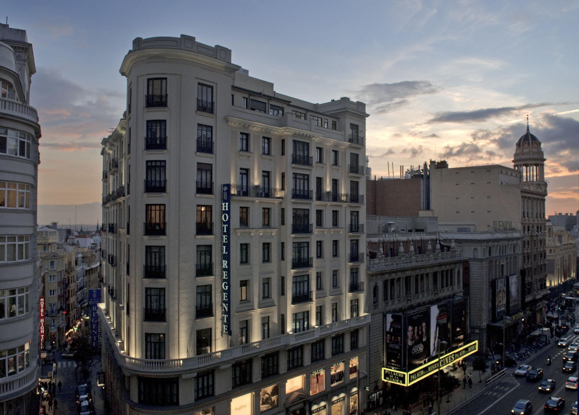 Vista Exterior Hotel Regente