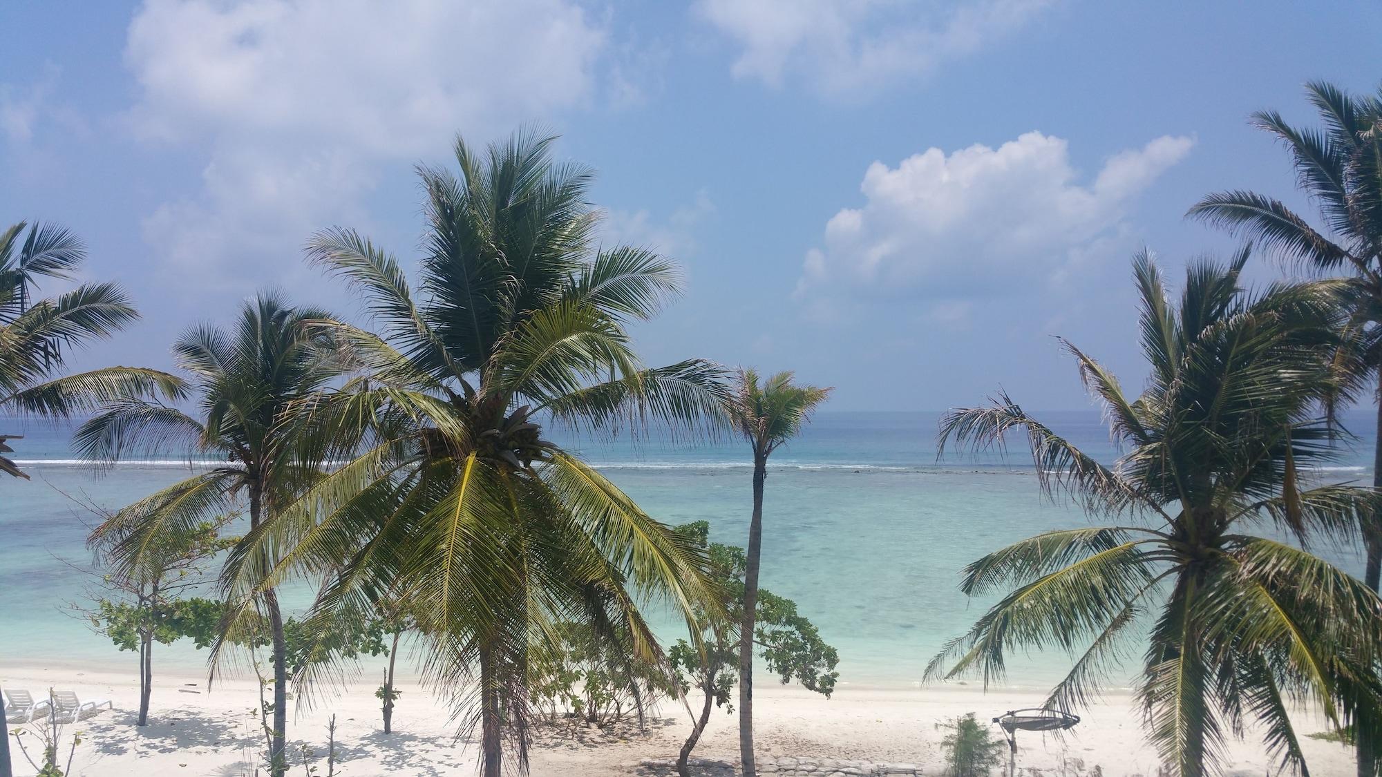 Playa Hathaa Beach Maldives