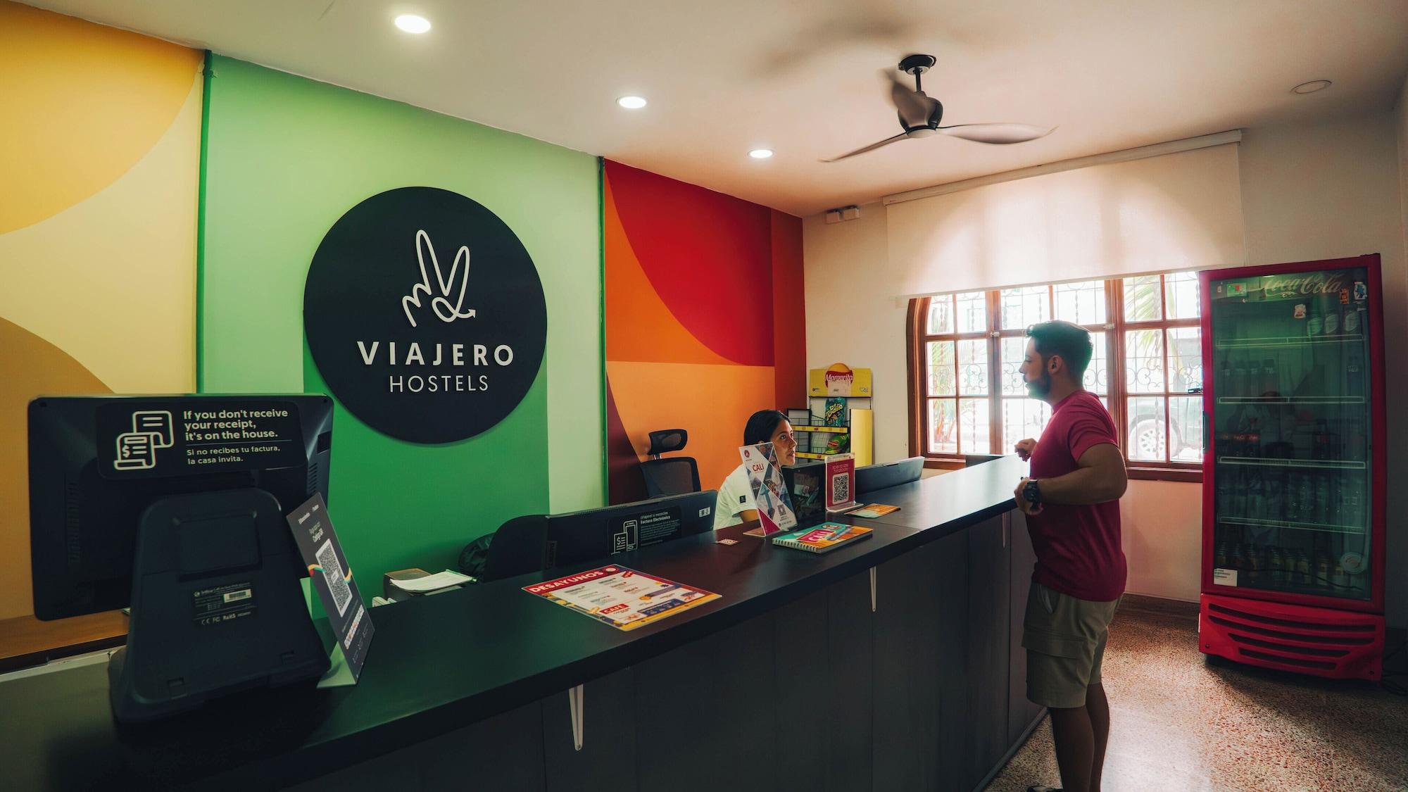 Vista Lobby Viajero Cali Hostel & Salsa School