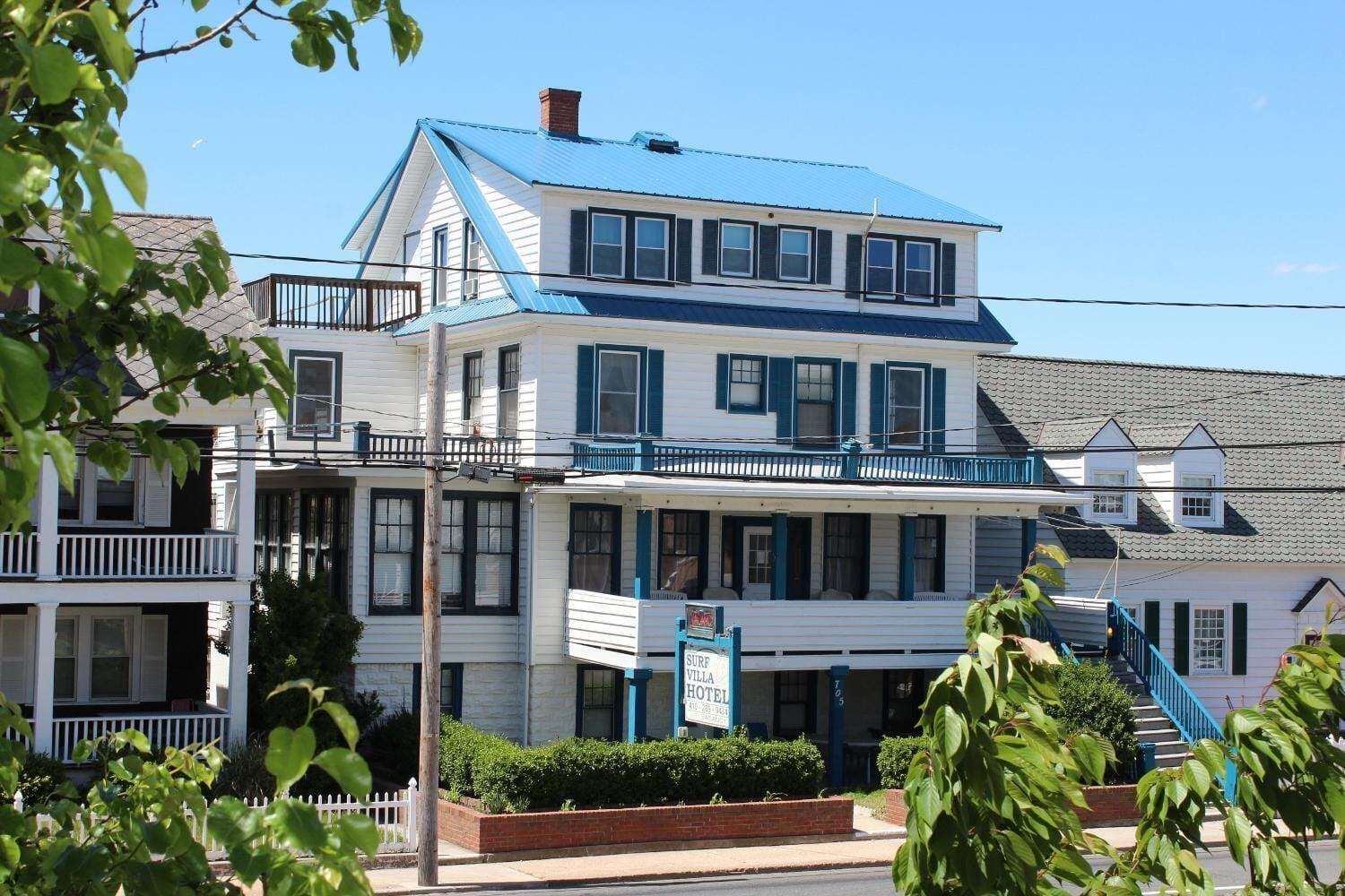 Vista Exterior Surf Villa Hotel