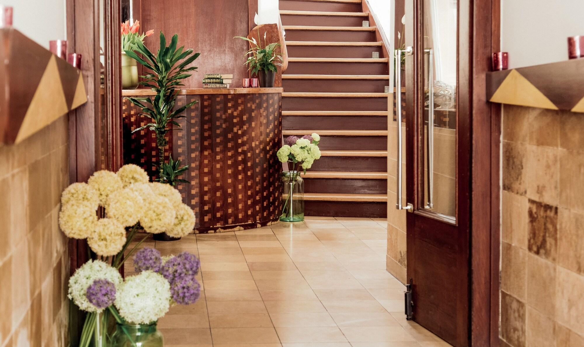 Vista Lobby Denner Hotel