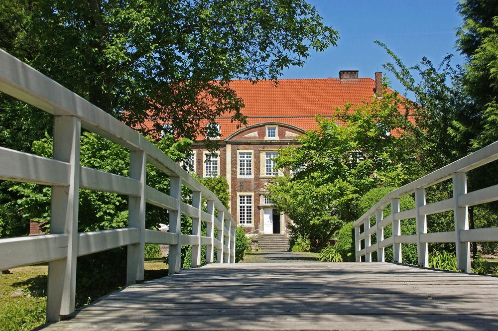 Vista Exterior Hotel Schloss Wilkinghege