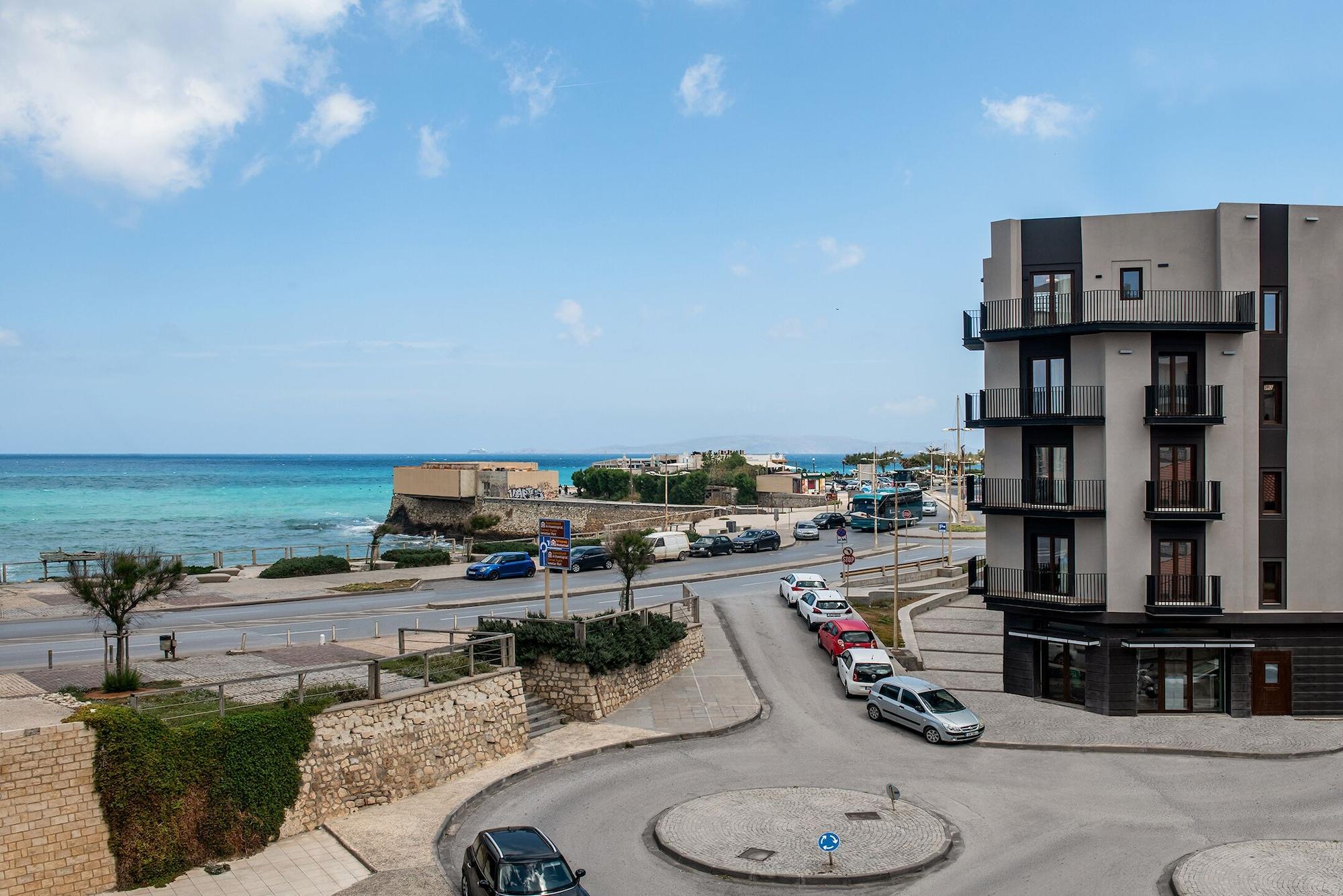 Varios Vespera City Hotel