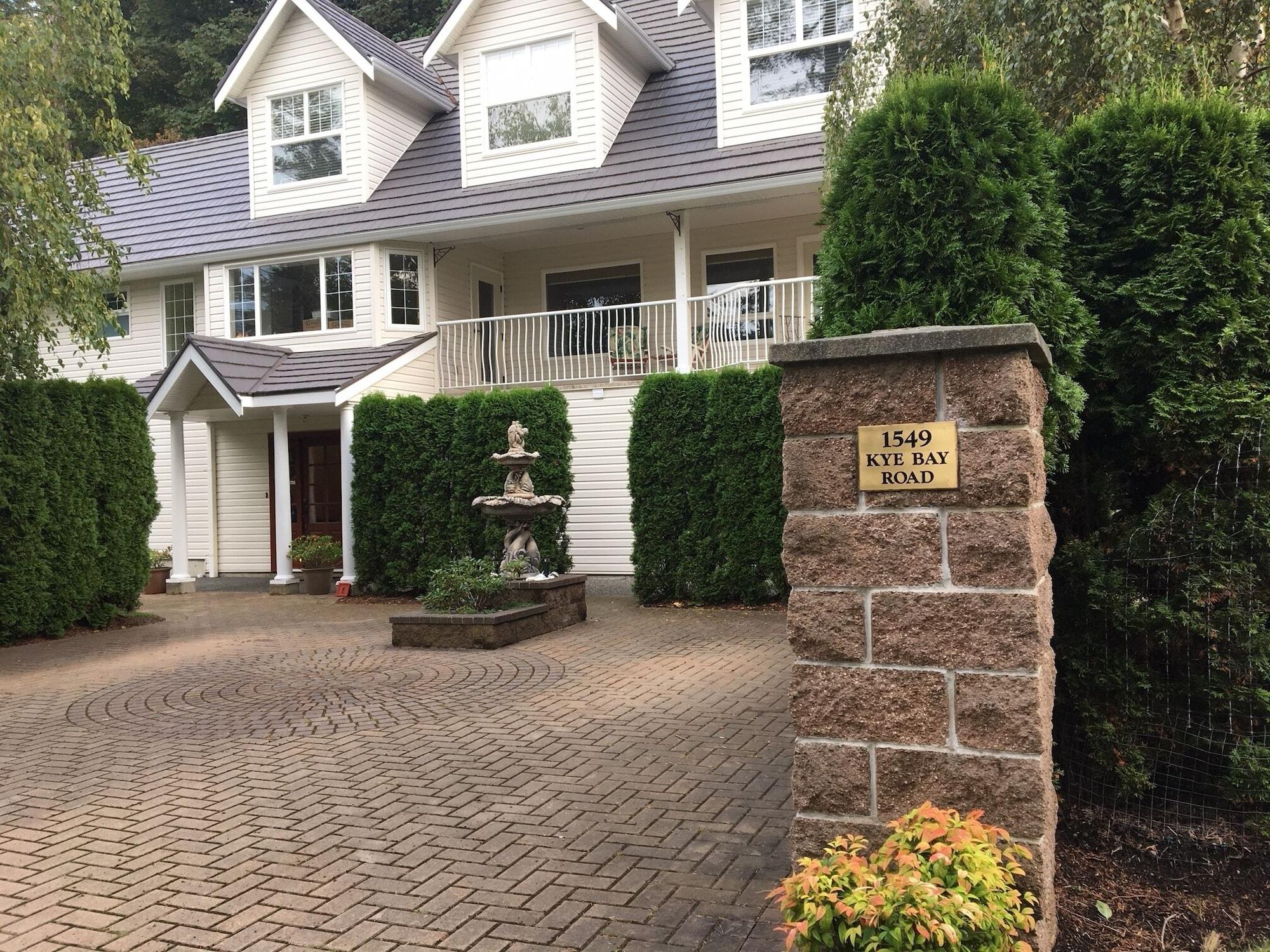 Varios Kye Bay B&B
