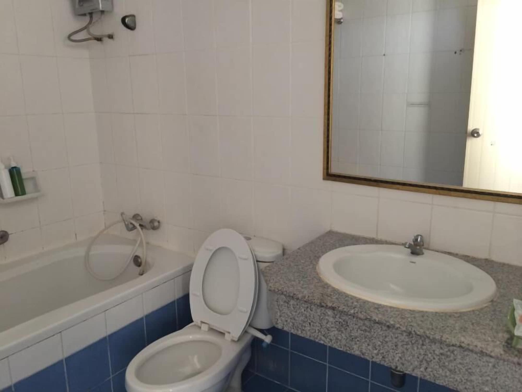 Equipamiento de Habitación Asia Residence 14 Bangkapi