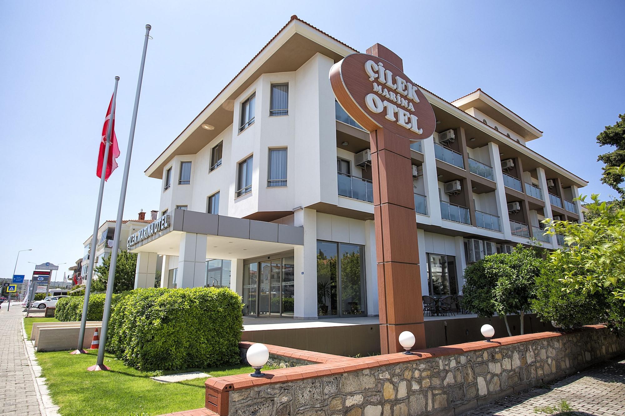 Vista Exterior Cilek Marina Hotel