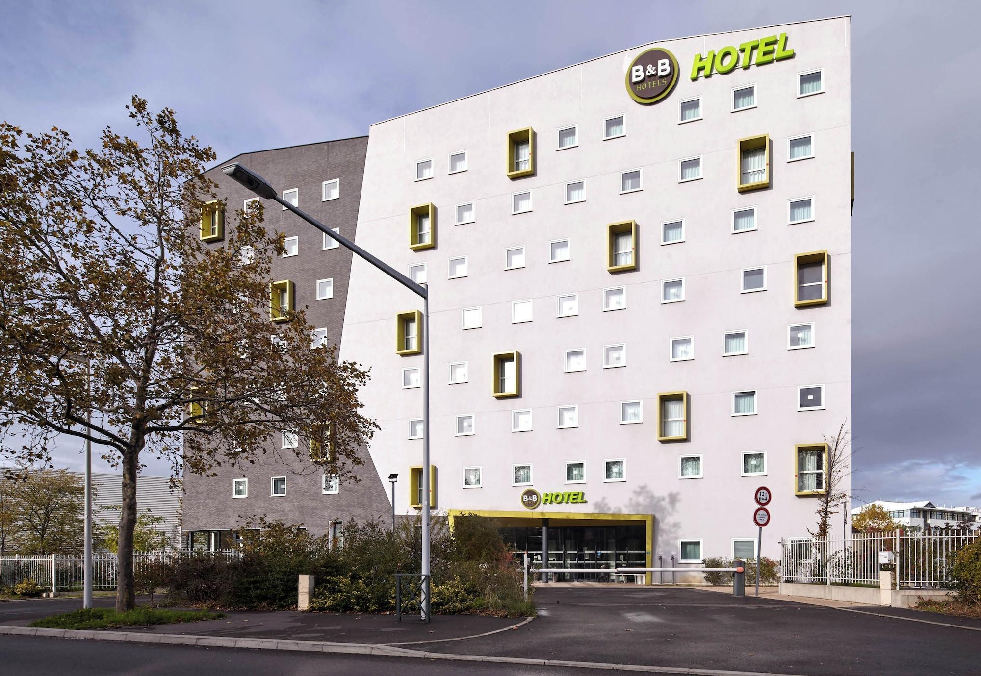 Vista Exterior B&B HOTEL NANTERRE Rueil Malmaison