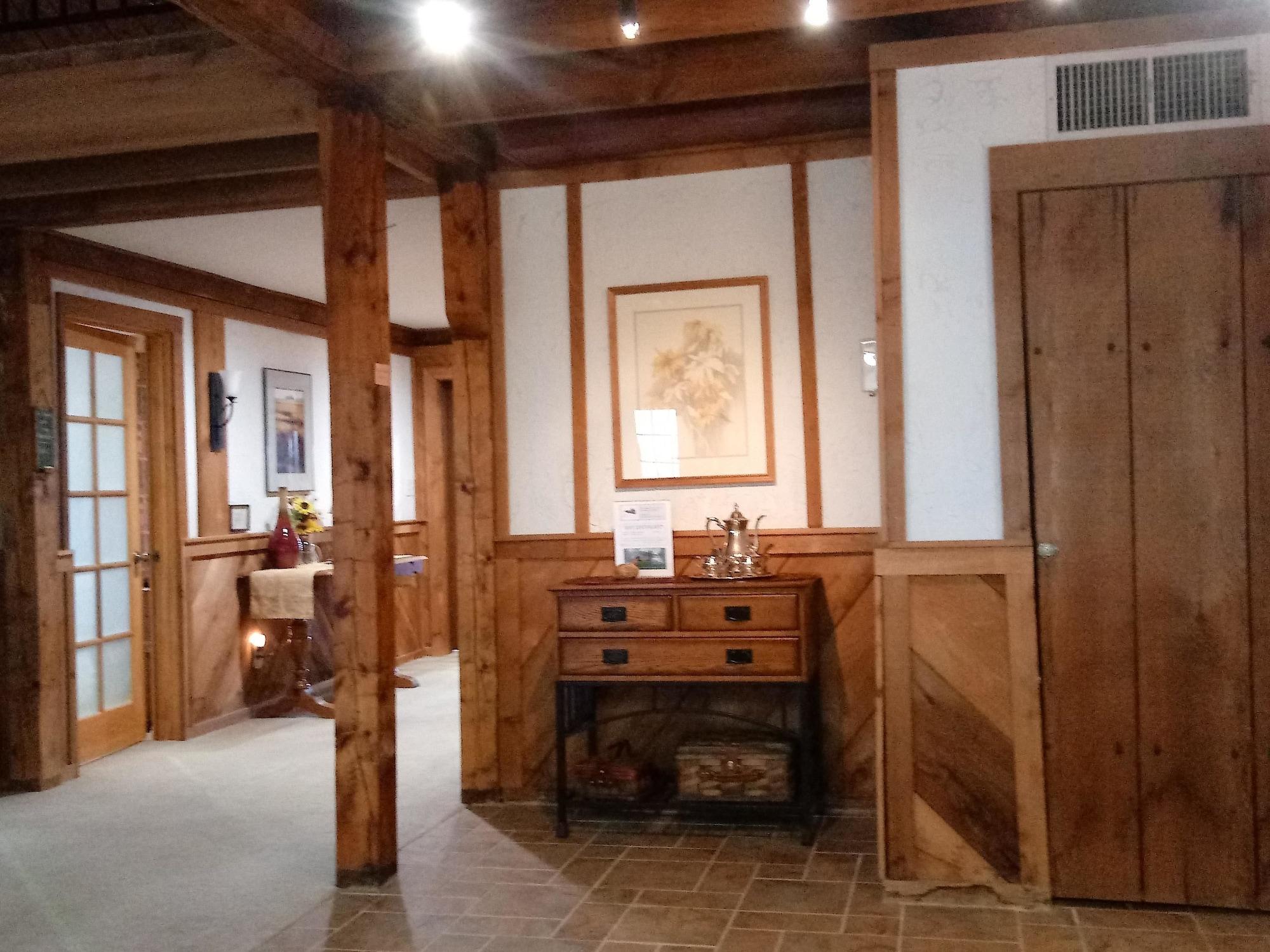 Vista Lobby Mountain Top Lodge