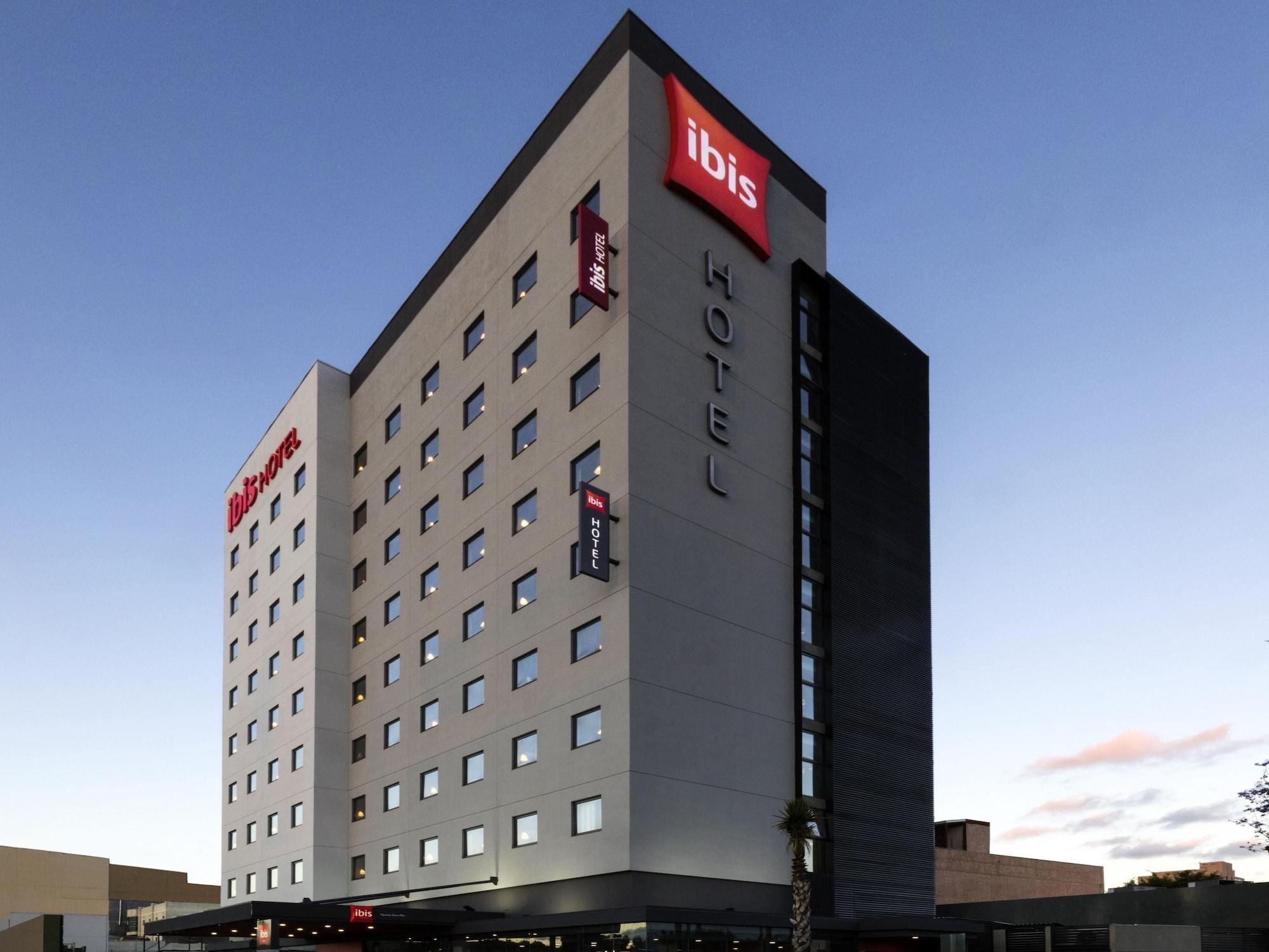 Varios Ibis Tijuana Zona Rio