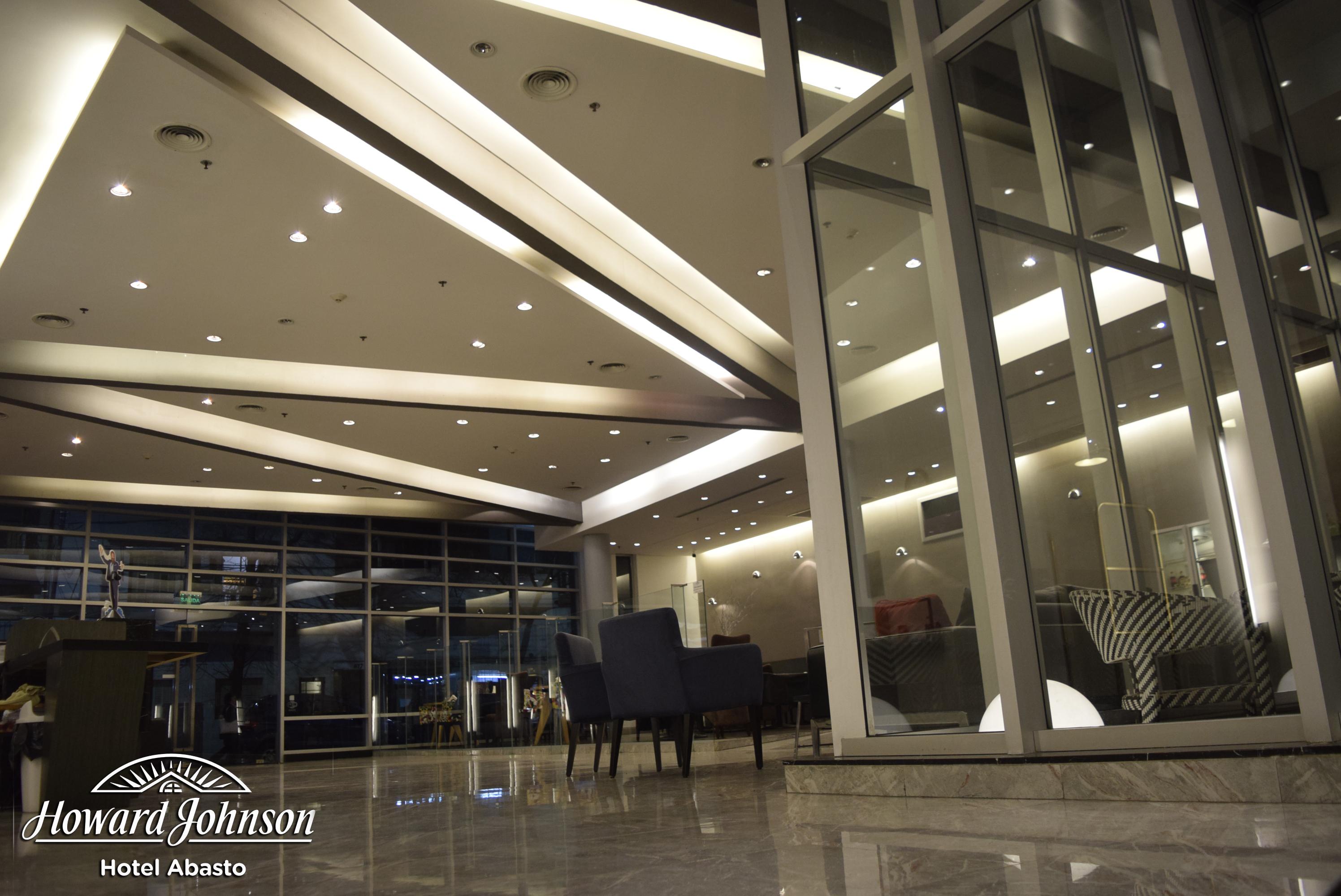 Vista Lobby Howard Johnson by Wyndham Hotel Abasto