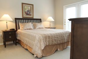 Renta temporal - Beautiful Uptown/Galleria Mid-Rise For Lease!