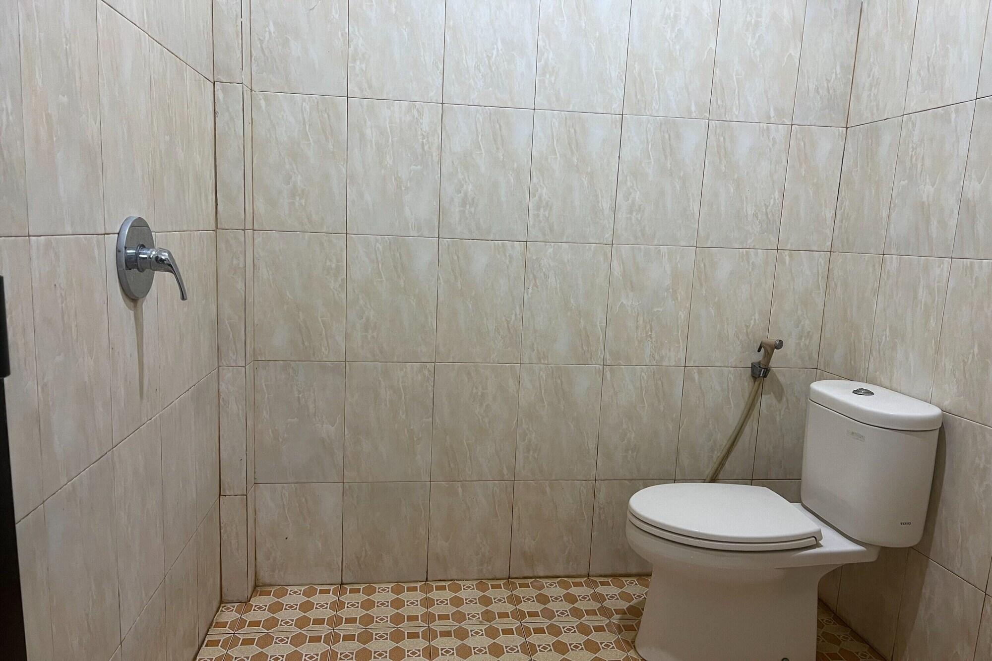 Equipamiento de Habitación OYO 93652 Karunia Kost & PenginapanNearSiring Marabahan (Ulek Barito)