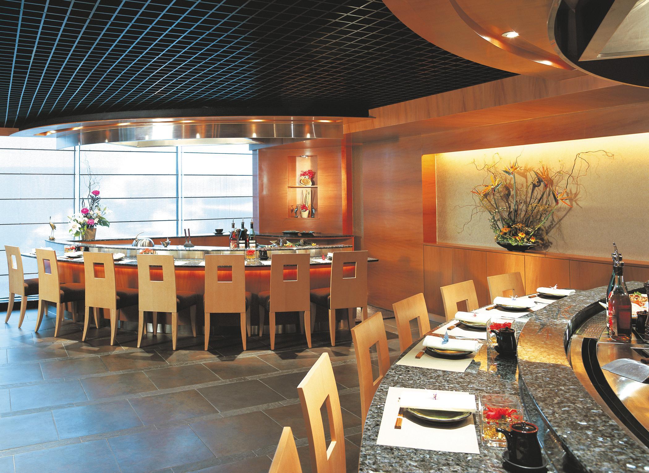 Restaurant Harbour Plaza Metropolis