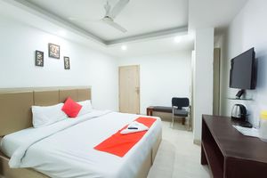 Alojamiento - Roomshala 054 Hotel Mahal