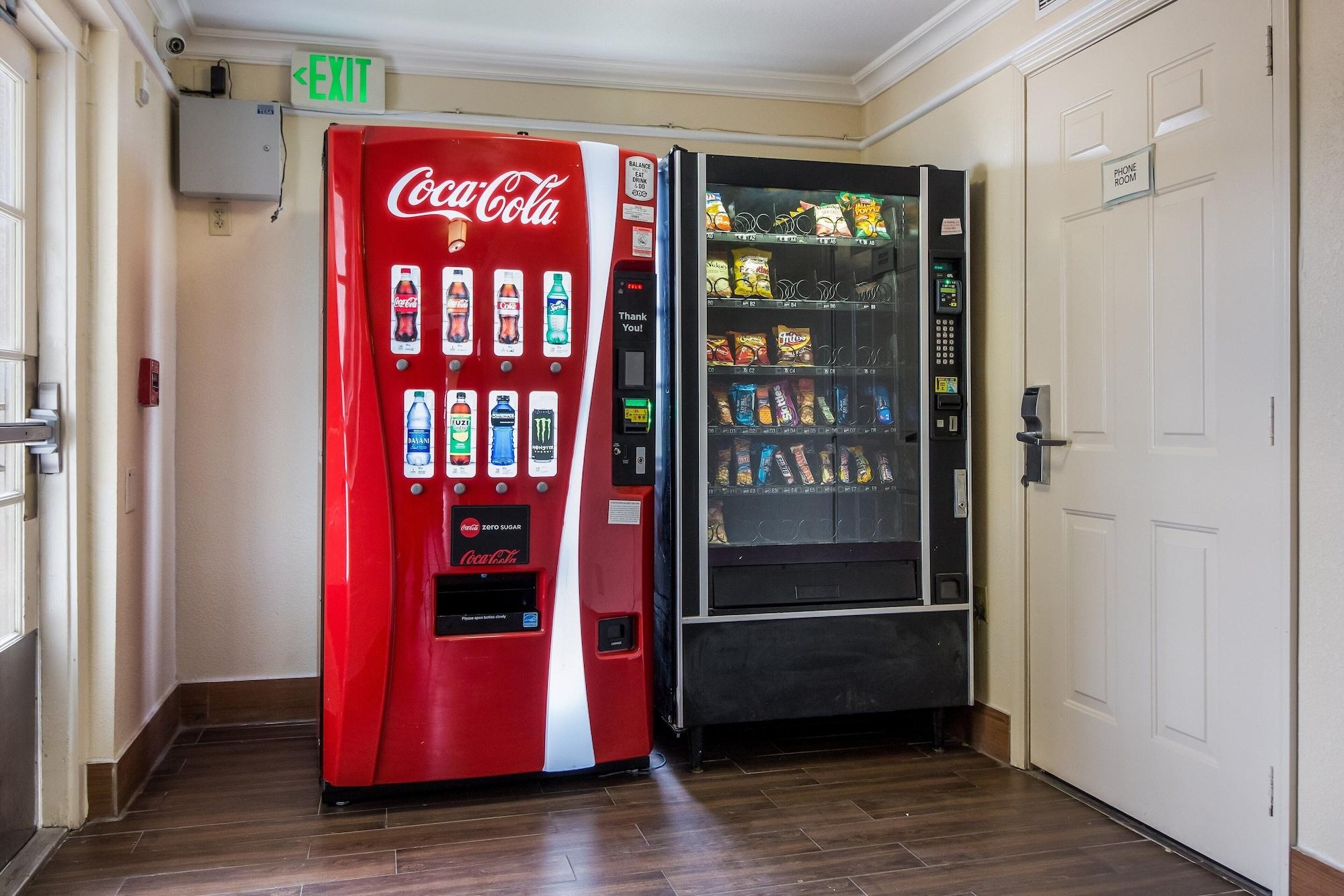 Restaurant Red Roof Inn Houston East – I-10