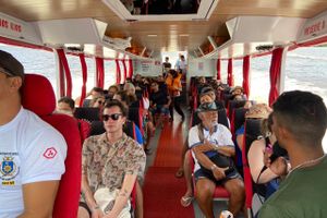 Actividad - Encuentro de Aguas, Delfines, Ritual Indígena