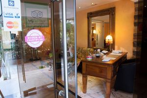 Alojamiento - Anastazia Luxury Suites & Rooms