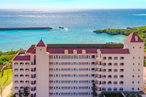 Alojamiento - Hotel Breezebay Marina