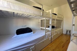 Alojamiento - Owls Hostel Ribeiro