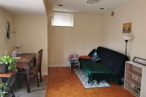 Alquiler Vacacional - Bright Renovated Suite in Upper Beach with Separate Entrance