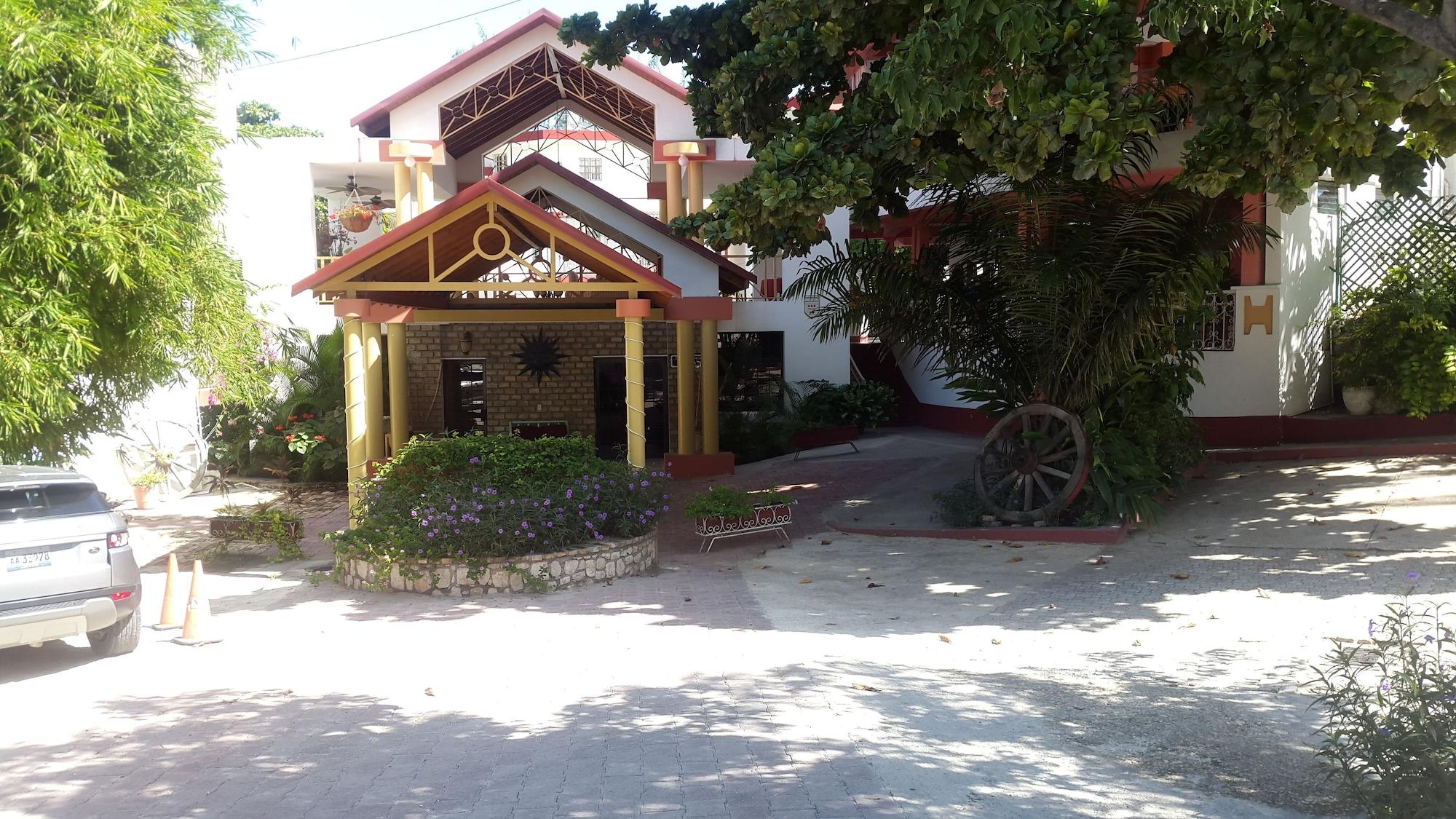 Vista Exterior Habitation Hatt Hotel