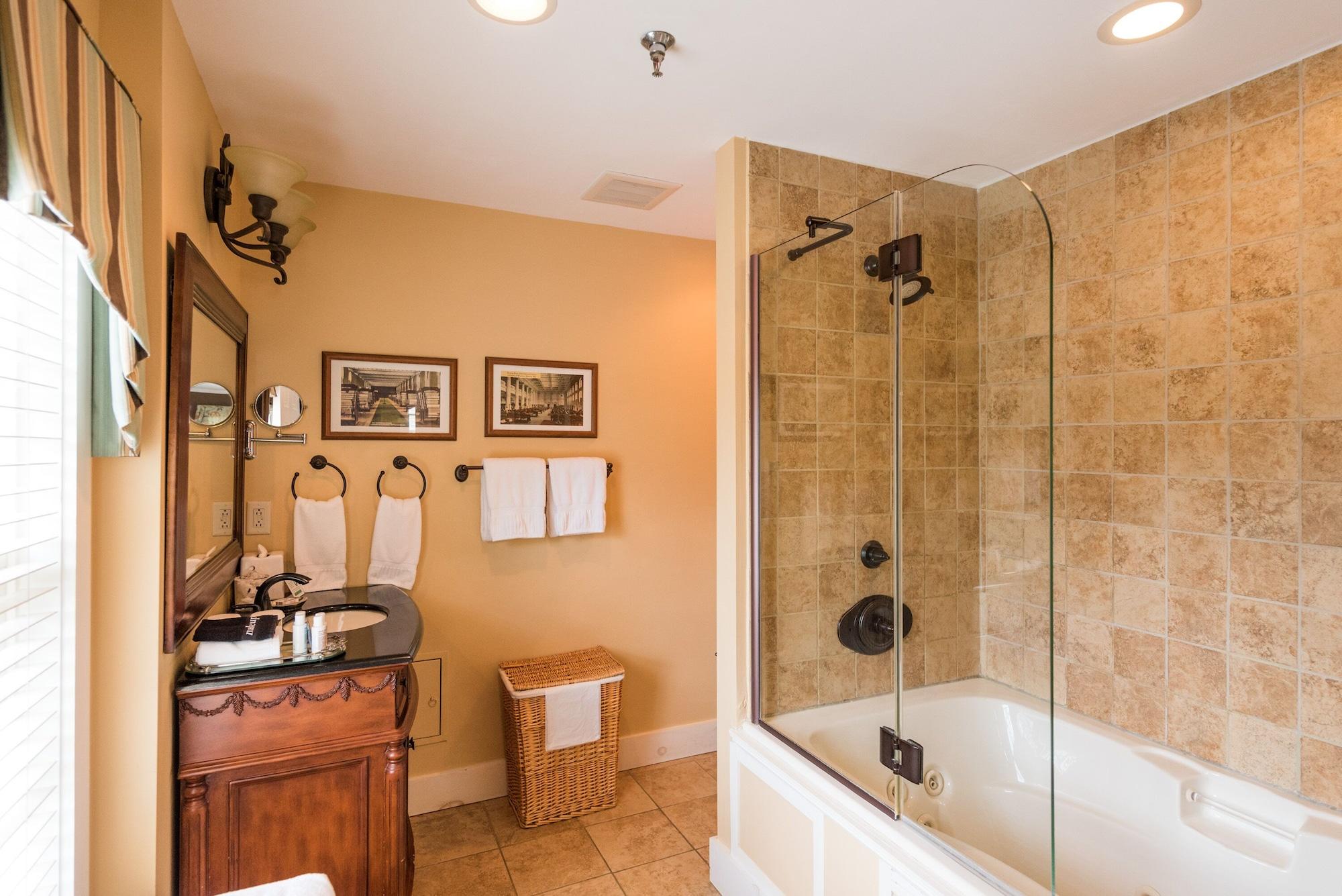 Equipamiento de Habitación The Reluctant Panther Inn and Restaurant