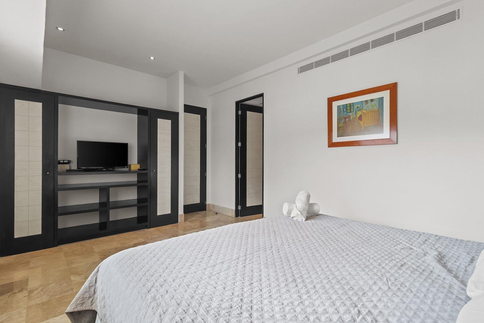 Habitación Deck12 Casino and Resort by Monyxbnb