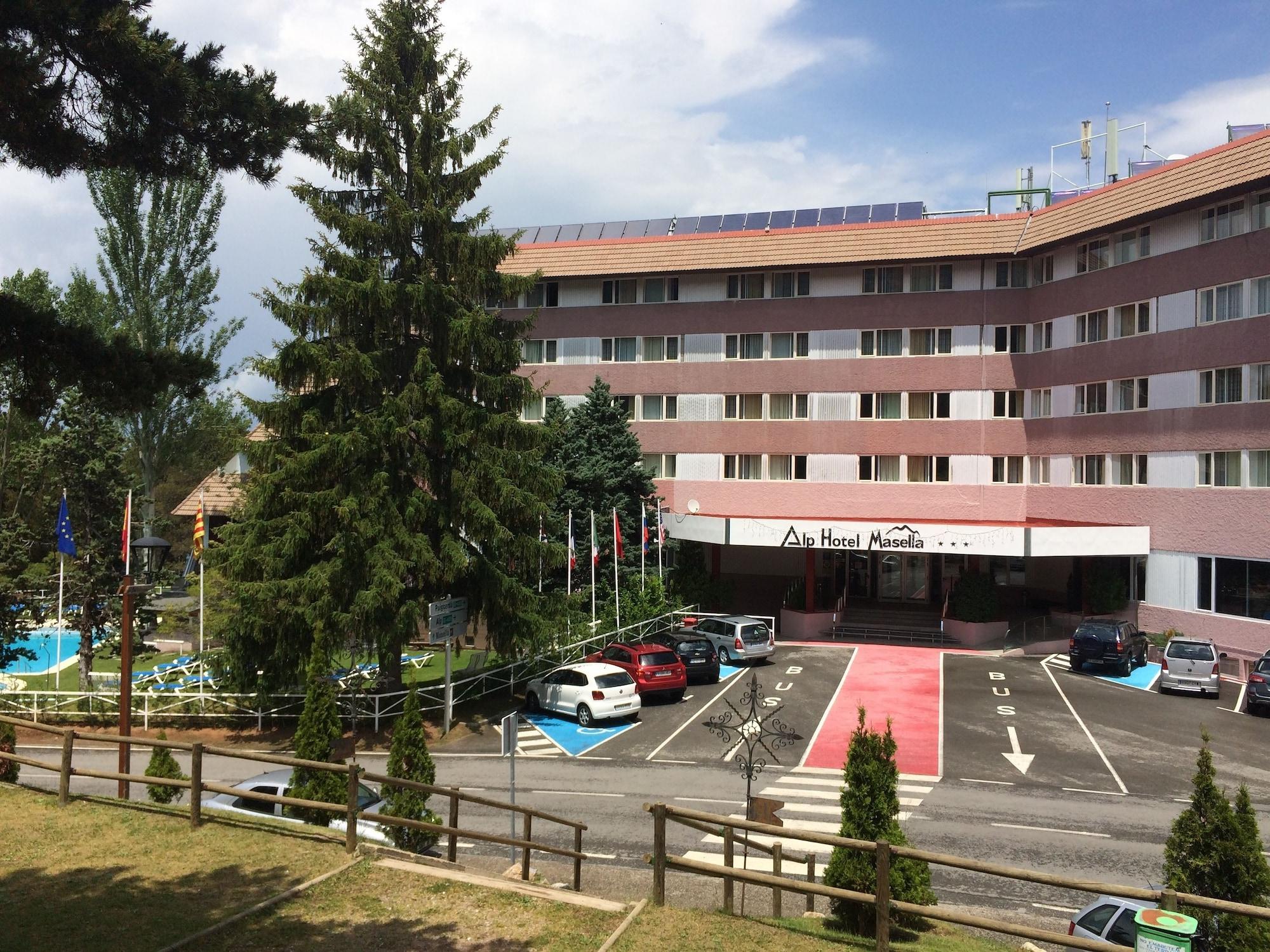 Vista Exterior Alp Hotel Masella