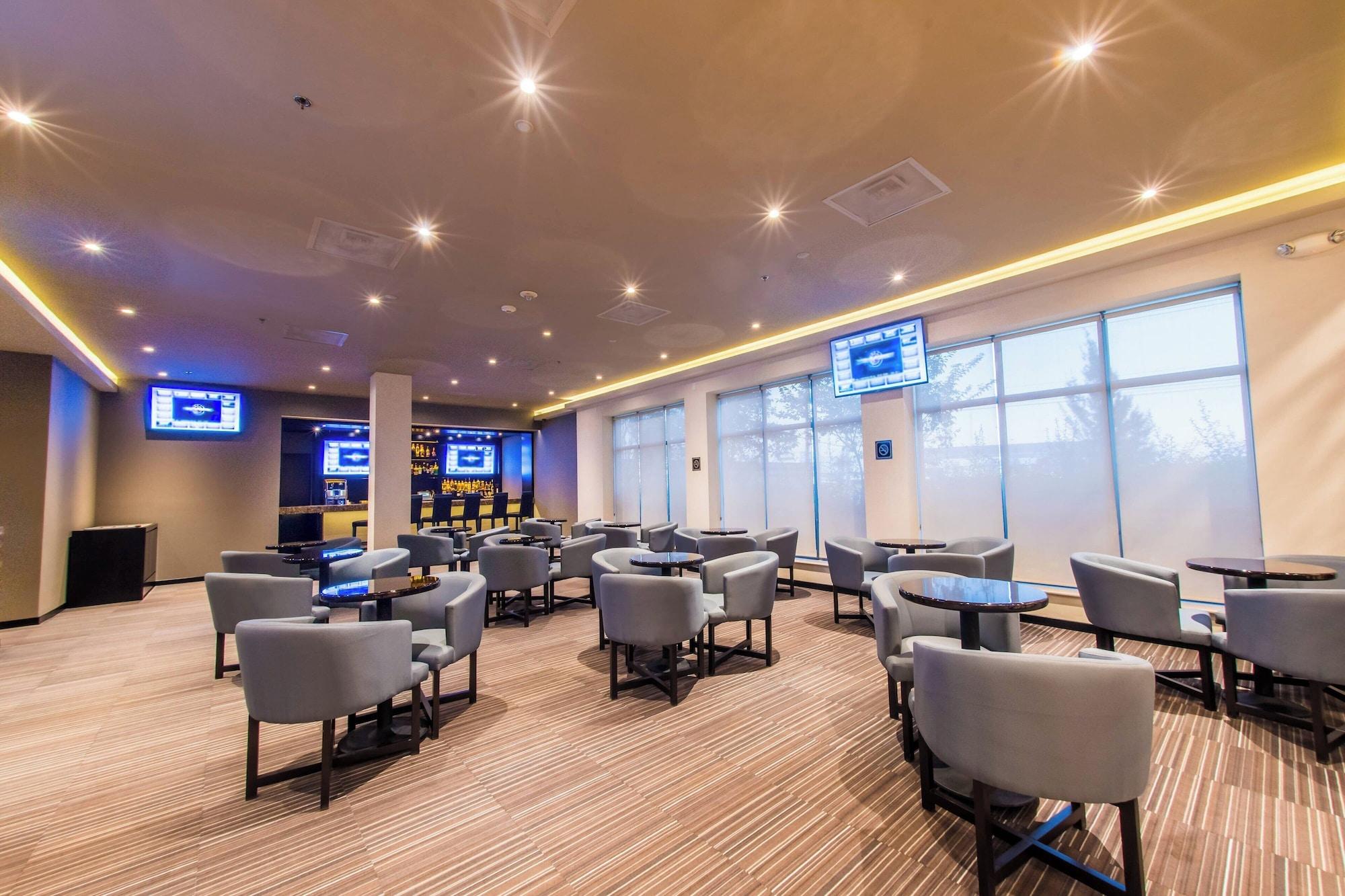 Bar/Salón Courtyard by Marriott San Luis Potosi