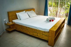 Alquiler Vacacional - RIVERSIDE RESIDENCE  Beau Vallon