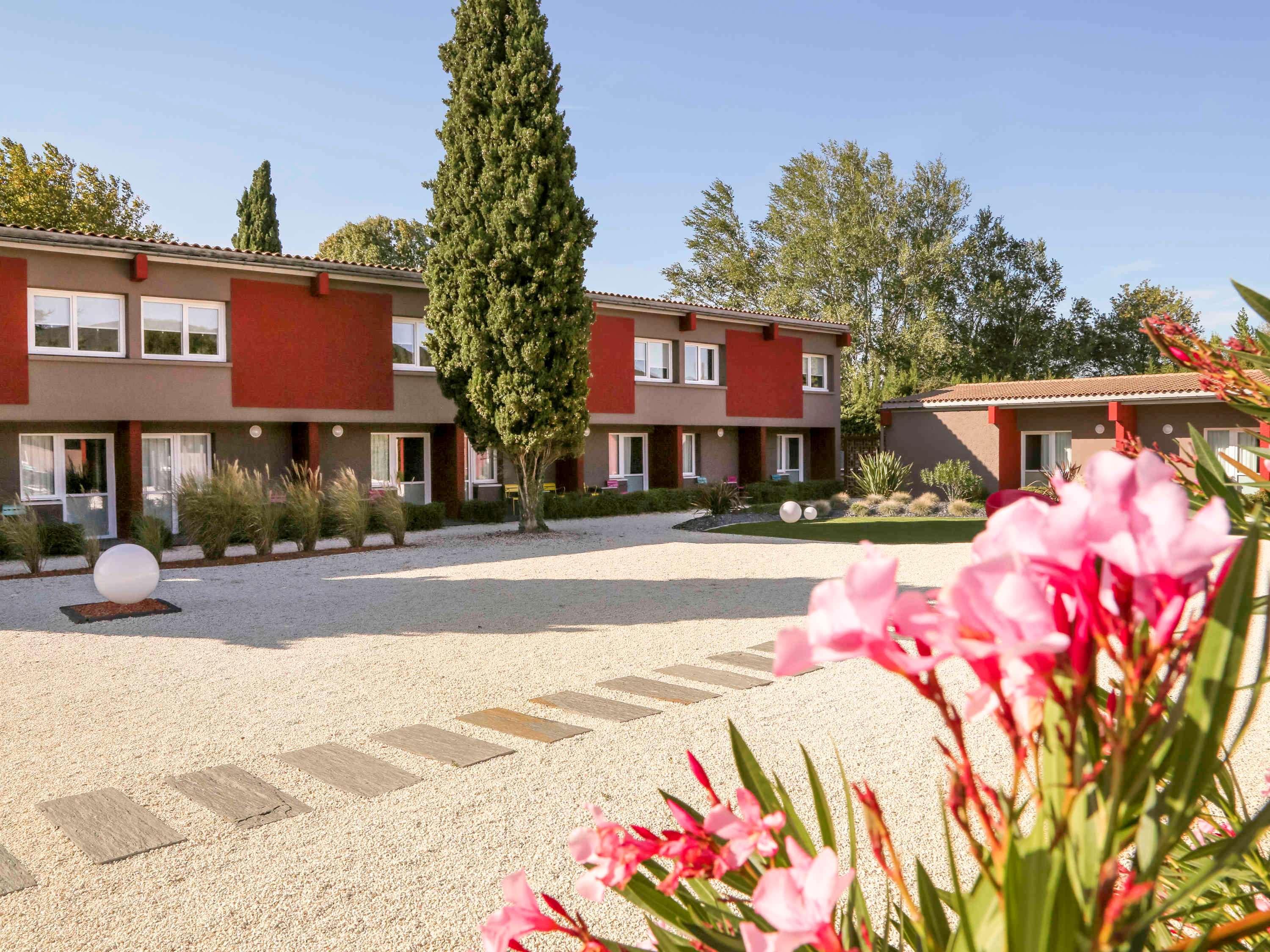 Instalaciones Recreativas ibis Montélimar Nord