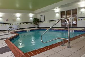 Alojamiento - Fairfield Inn & Suites Flint Fenton