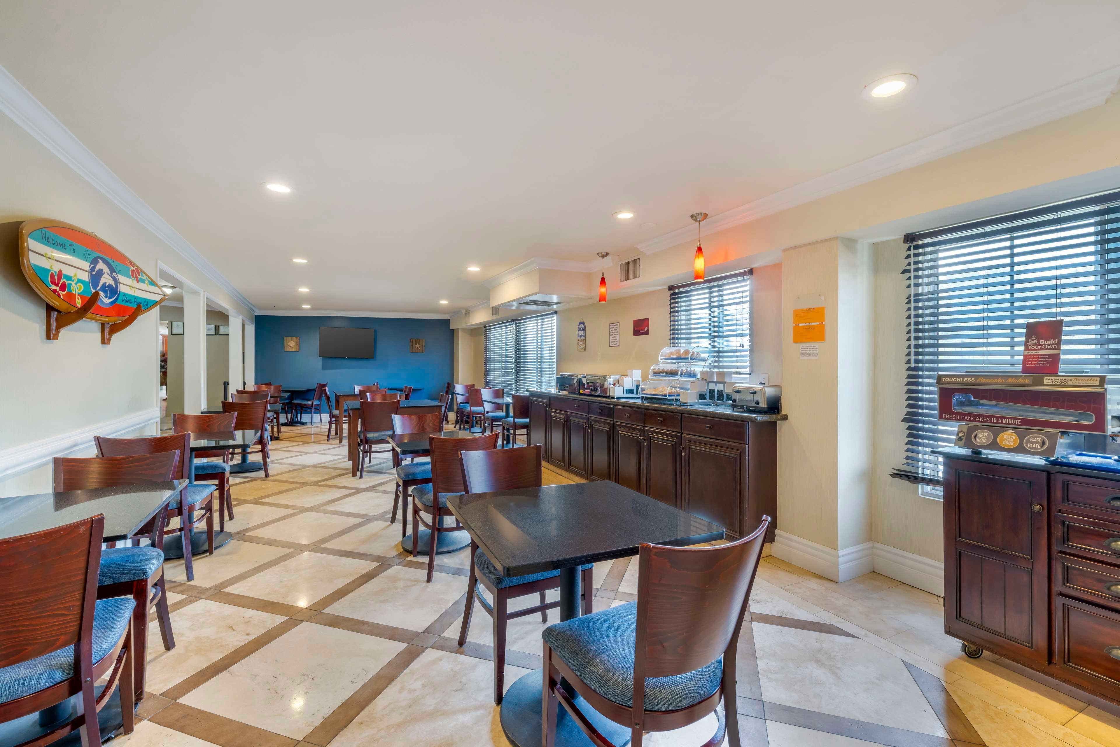 Restaurant Best Western Plus Marina Shores Hotel