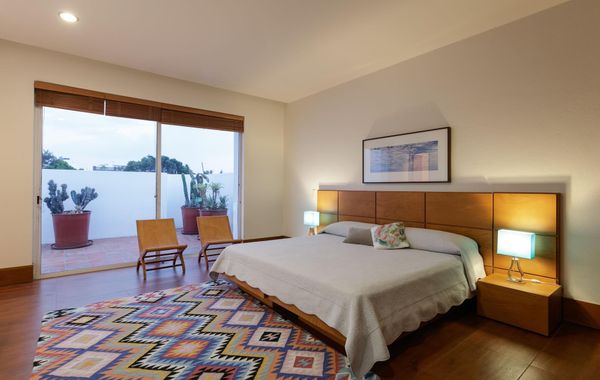 Apartamentos West End - Hoteles cerca de La Minerva en Guadalajara
