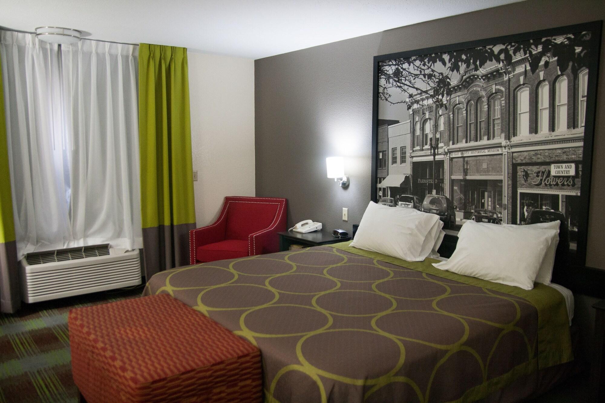 Varios Super 8 by Wyndham Arkansas City KS