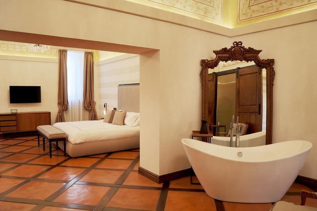 Varios Al Palazzetto B&B